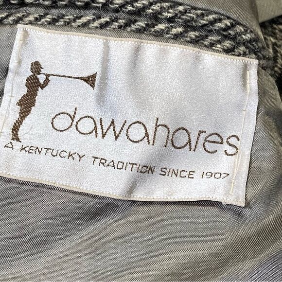 Vintage Dawahares Tweed 2 Button Sportscoat, size 43R, 3 Turtleshell Arm Buttons - Picture 5 of 6